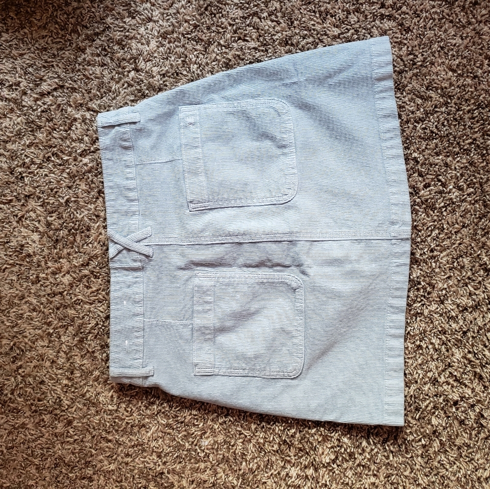 🌸High Waisted Button Up Skirt - Picture 12 of 16
